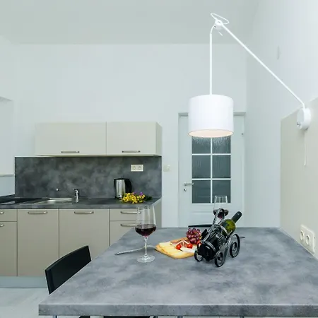 And Bouganvillea * Mlini