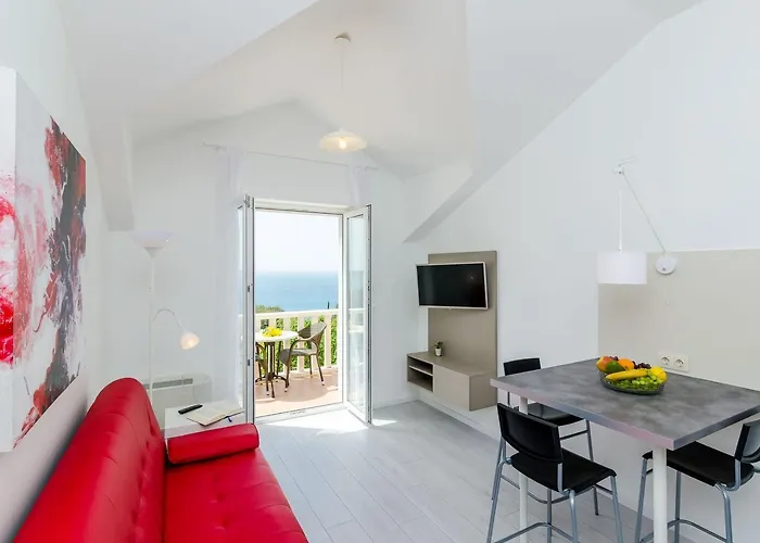 And Bouganvillea Lägenhet